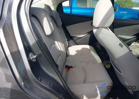 2019 Toyota Yaris Le from USA, damaged, VIN 3MYDLBYV9KY524844